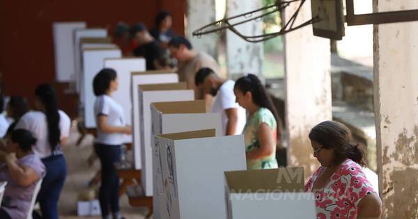 La Nación / Plantean transporte público gratuito para electores el 30 de abril