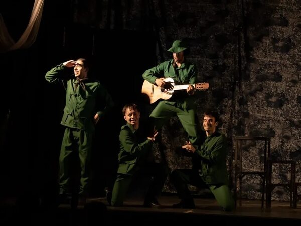 Obra “Emiliano, guerra y pasión” se despide - Cultura - ABC Color