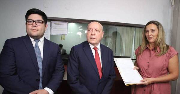 La Nación / César Diesel, titular de la CSJ, denunció penalmente al senador