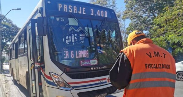 Gobierno incluye 60 buses para atenuar la sobredemanda de usuarios en hora pico