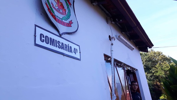 JOVEN DETENIDO POR HERIR A UNA MUJER Y LUEGO AUTOLESIONARSE - Itapúa Noticias