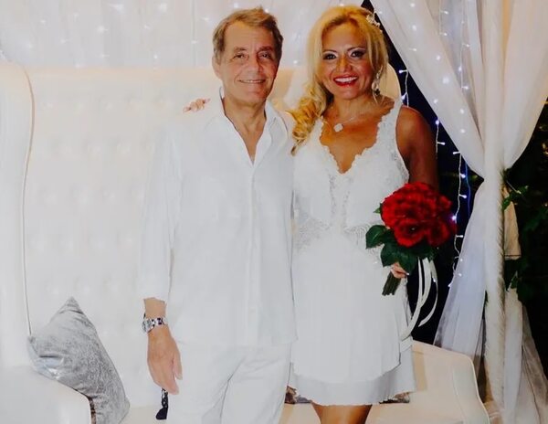 La influencer y empresaria Sara Allinquant celebró sus Bodas de Rosas - Gente - ABC Color