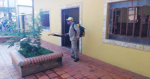 La Nación / Notificaciones de chikungunya y dengue bajan en comunidades donde se coopera en limpieza