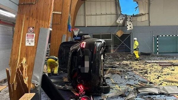 Futbolista protagoniza un impactante accidente