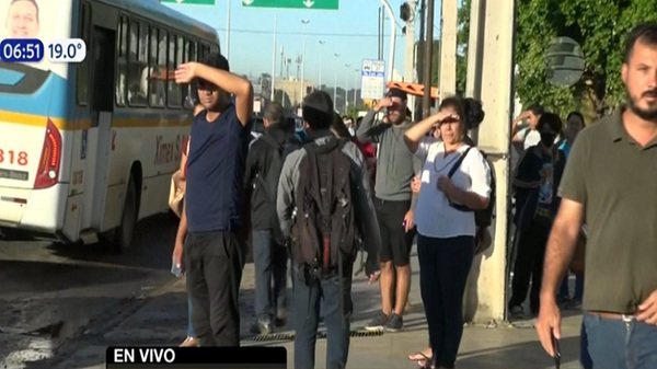 Ante regulada de buses, piden a empleadores tolerancia con sus trabajadores - Noticias Paraguay