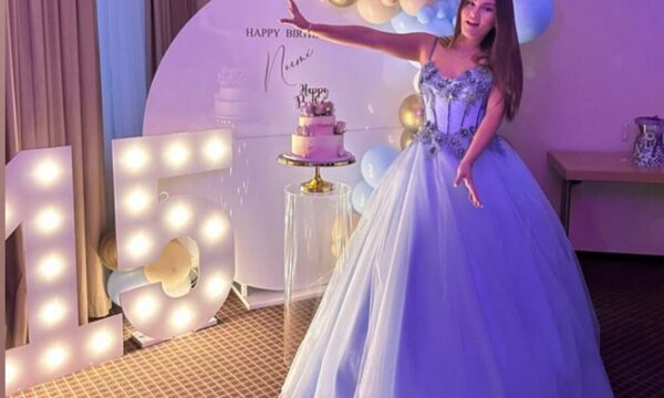 ¡Hija de Haedo celebra sus 15 años!