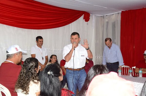 Hoy Paraguay se encuentra rodeado de corrientes que “no privilegian la democracia y es un peligro”, advierten | 1000 Noticias