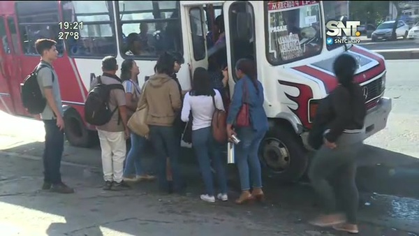 Humillante regulada de buses - SNT