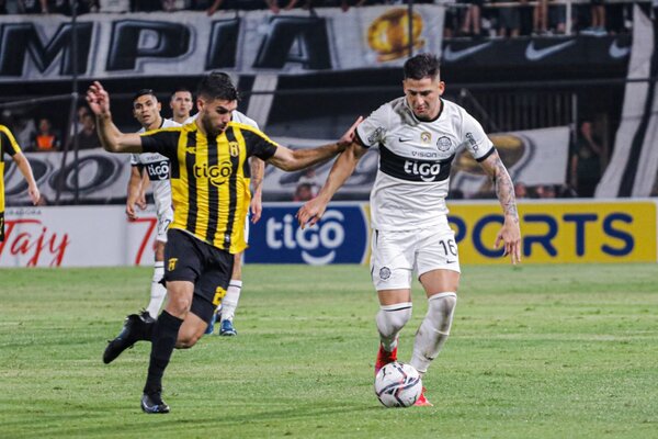 Guaraní vence en el Bosque a Olimpia 1 a 0 y se afianza como escolta - La Tribuna
