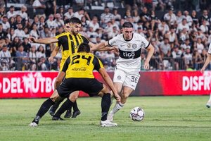 Guaraní se aprovechó de un Olimpia que se hunde en su crisis y se quedó con el añejo | 1000 Noticias