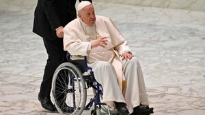 El papa Francisco saldrá del hospital hoy, según la Santa Sede - Oasis FM 94.3