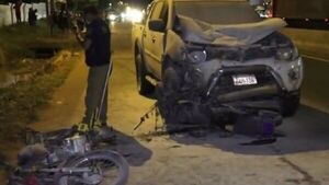 Un motociclista muere y otros dos quedan heridos tras doble choque