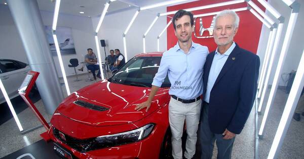 La Nación / Honda lanza nueva generación de CR-V y del Civid en sus dos versiones