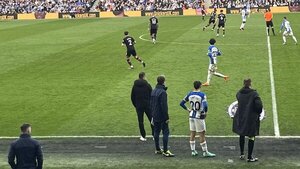 Brighton de Julio Enciso iguala ante el Brentford