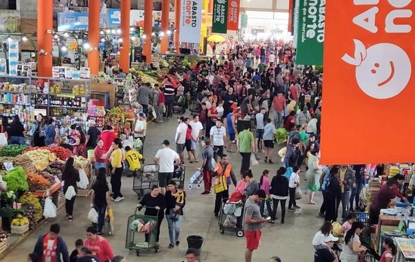 Masiva concurrencia a comercios para comprar productos de la Semana Santa - Nacionales - ABC Color