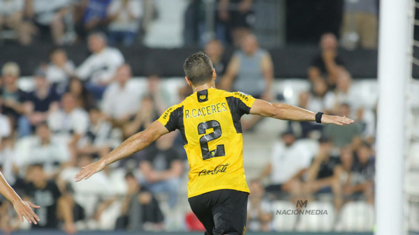 [VIDEO] Guaraní: Raúl Cáceres tiró el porqué le festejó en la cara a Olimpia ¡su ex club!