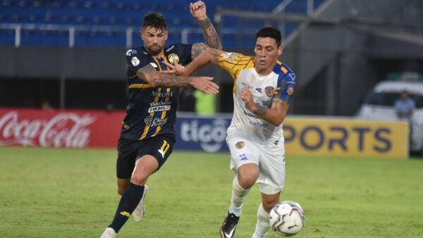Electrizante empate entre auriazules