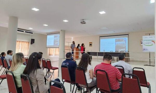 Realizan charla para prevención y control de arbovirosis