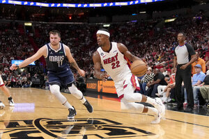 Versus / Con recital de Butler, los Heat alejan a Dallas de los playoffs