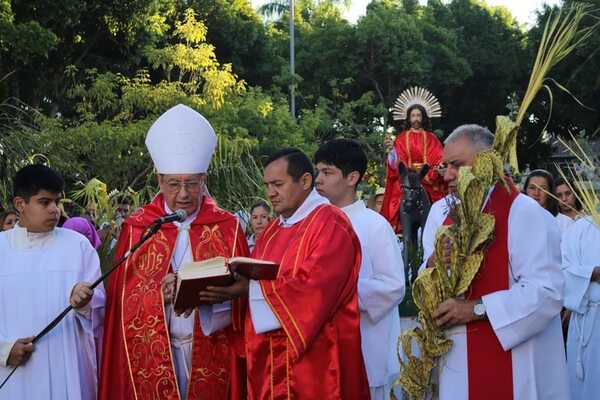 Domingo de Ramos: monseñor Valenzuela instó a ser más humildes y solidarios - Nacionales - ABC Color