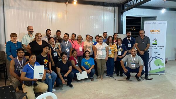 Líderes comunitarios del Bañado Tacumbú se capacitan en seguridad ciudadana - .::Agencia IP::.