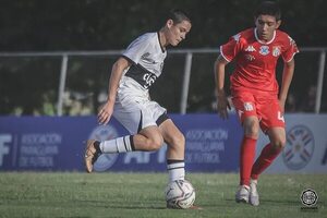 Cima de la Sub 14 sigue siendo blanco y negro - Fútbol - ABC Color