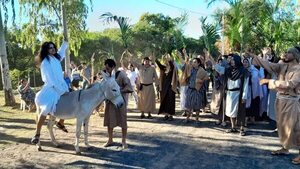 Recrean la entrada de Jesús a Jerusalén en el cerro Ñemby - Nacionales - ABC Color