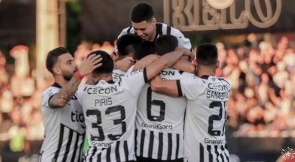 Pika Lucena abrió el camino para la goleada de Libertad
