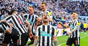 La Nación / Newcastle golpea a United