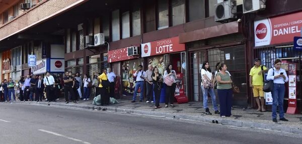 Ciudadanos se organizan y seguirán con la lucha por un transporte digno - Economía - ABC Color