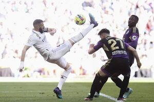 Triplete de Benzema en siete minutos para la goleada del Madrid en LaLiga - Fútbol Internacional - ABC Color