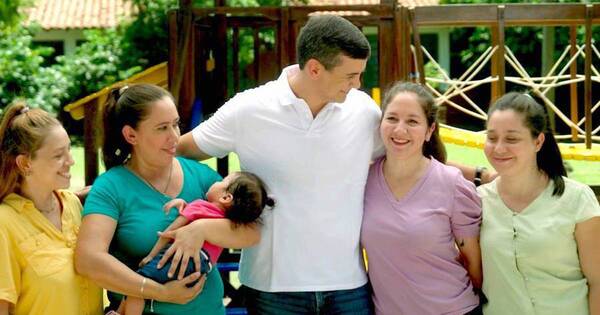 La Nación / Santiago Peña, comprometido con defender la vida y la familia
