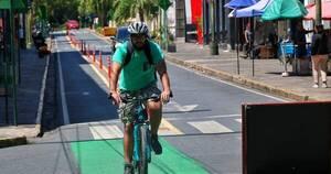 La Nación / Ciclistas y urbanistas defienden bicisenda
