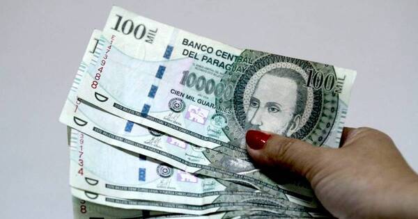 La Nación / Dan consejos para administrar deudas