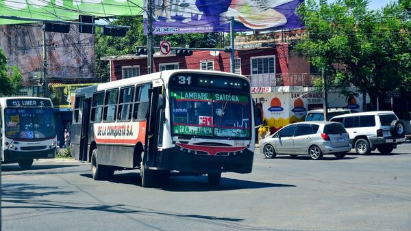 Piden parar despilfarro en subsidio e invertir en autobuses eléctricos