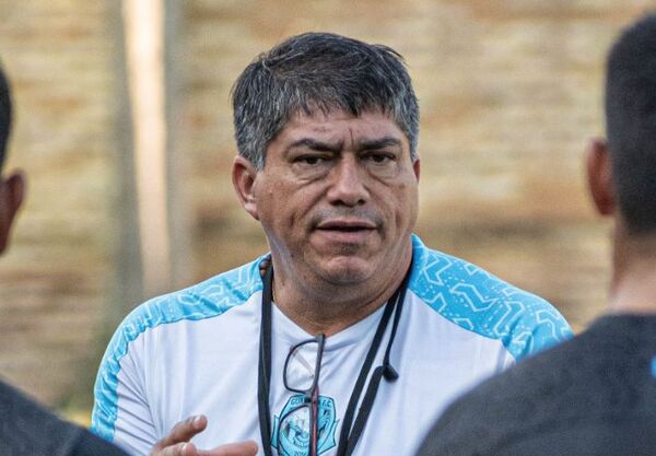 Diario HOY | Guaireña busca director técnico