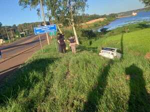 SAN JUAN DEL PNA.: AUTOMOVILISTA EBRIO ATROPELLÓ A UN MOTOCICLISTA - Itapúa Noticias