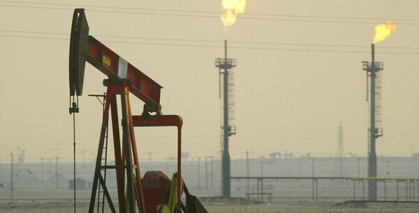 Arabia Saudita y otros productores de petróleo de la OPEP+ recortarán producción diaria
