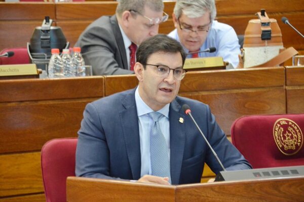 Diario HOY | Conteo paralelo de Efraín: “Sus números son lamentables y busca excusas”