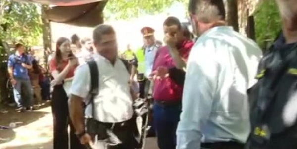 Incidentes en desalojo de chatarrería en Lambaré - C9N