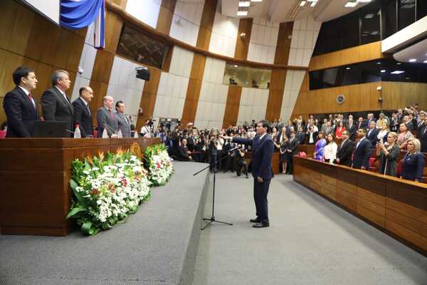 Gustavo Santander juró ante el Congreso como nuevo ministro de la Corte - El Trueno