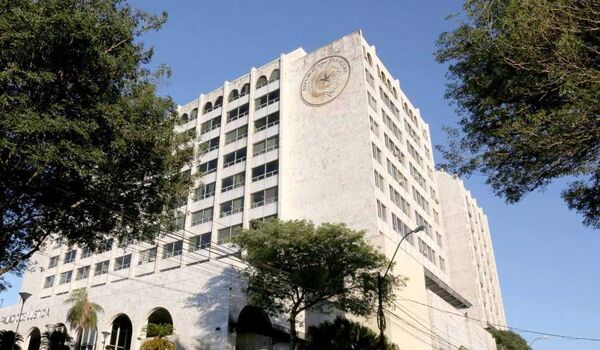Senador Santa Cruz cree que desde ahora habrá mayoría institucionalista en la CSJ - Megacadena — Últimas Noticias de Paraguay