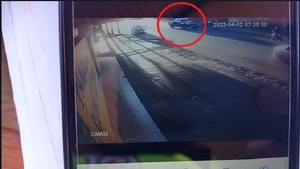 Buscan a conductor de camioneta que provocó un accidente y huyó - Noticias Paraguay