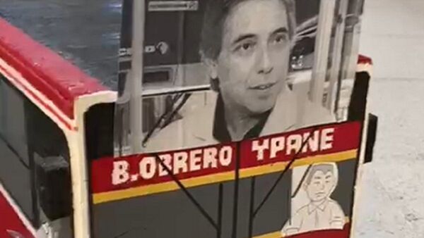 Con un bus que "lleva" a César Ruiz Díaz, piden interpelar a viceministro 