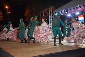 Santa Rosa, Misiones, celebró aniversario con festival y feria de productores - Nacionales - ABC Color