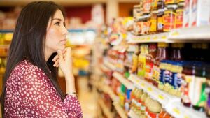 Consumidores buscaron empaques más pequeños ante menor poder adquisitivo | Análisis Macro | 5Días