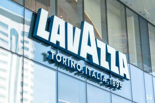 El grupo Lavazza gana 95 millones de euros en 2022, un 9,53% menos que en 2021 - Revista PLUS