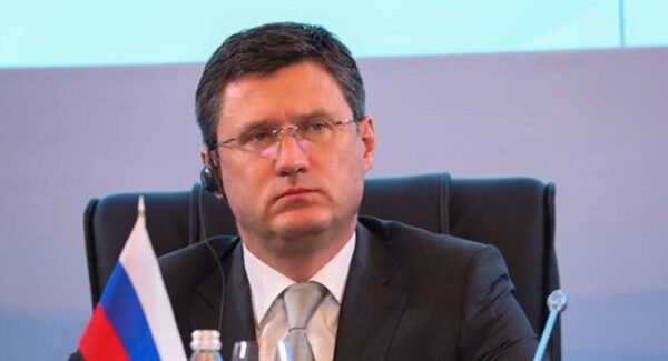 Alexander Novak, viceprimer ministro ruso dice que más países de la OPEP+ podrían sumarse a la reducir de la producción del crudo - Revista PLUS