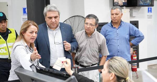 La Nación / Generan credenciales para las máquinas de votación, en el marco de calendario electoral