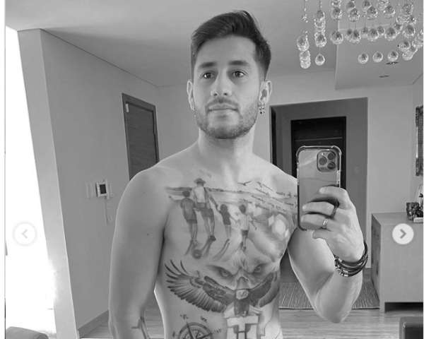 Atendé quién le dejó un mensaje “chúlina” a Tito Torres